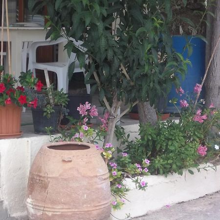 Knossos Hotel Kalamaki  Exterior foto